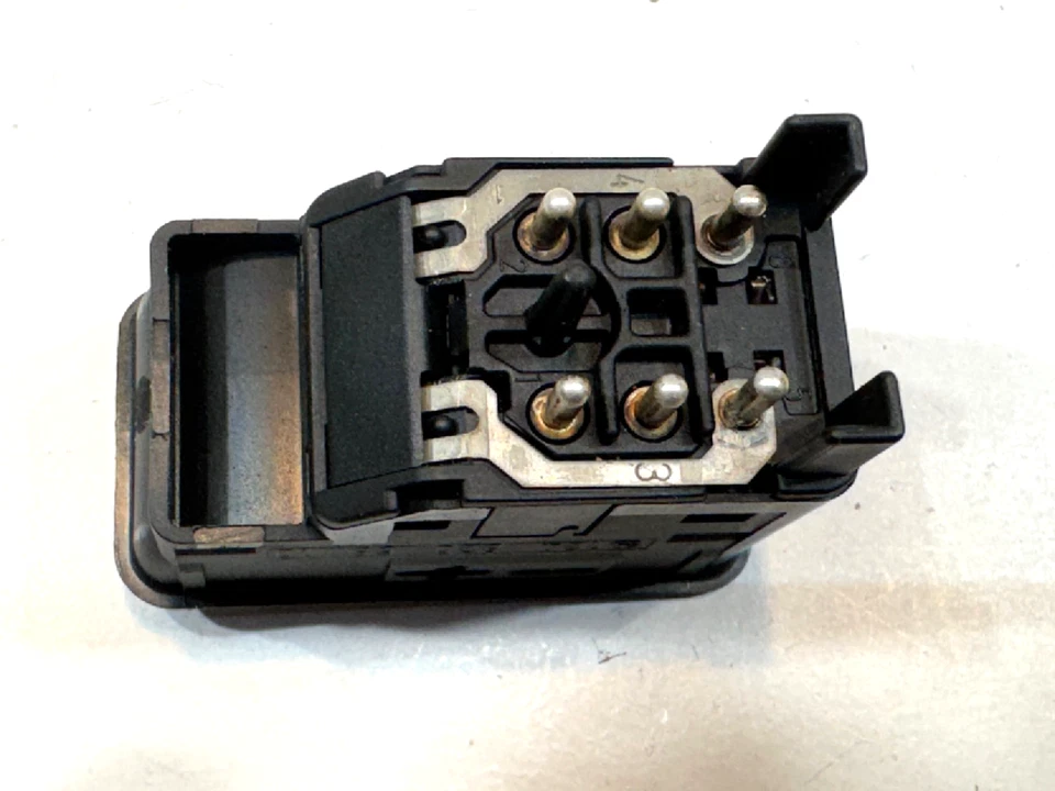 Genuine Mercedes 86-91 C W126 SEL C126 SEC Electric sunroof upper OEM 1 Switch - Image 3 of 4