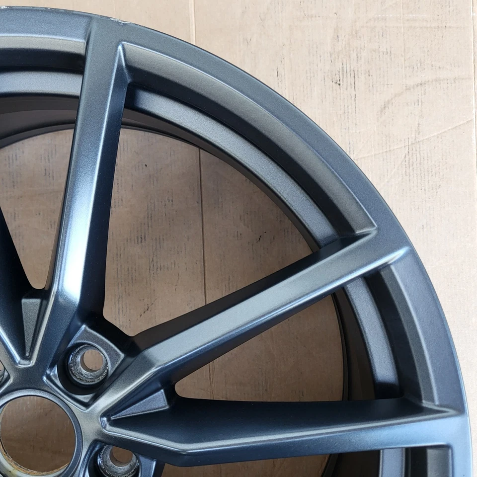 1 orig. VW Passat 3G B8 T-Roc 19 Zoll Alufelge 8x19 ET44 Pretoria 3G0601025BH BS - Bild 3 von 4