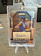 2023 Panini Prizm Signatures AUTO Blue Jays #SIG-YZ Yosver Zulueta | Cuba