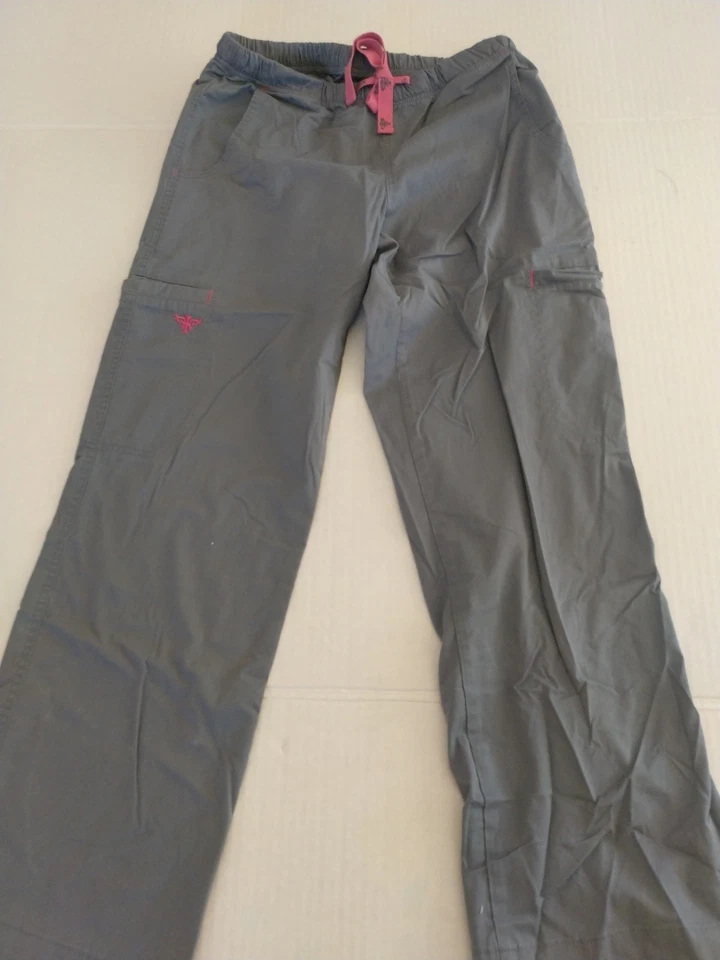 Lote de 3 calças esfoliantes. Tamanho Xs. - Imagem 2 de 4