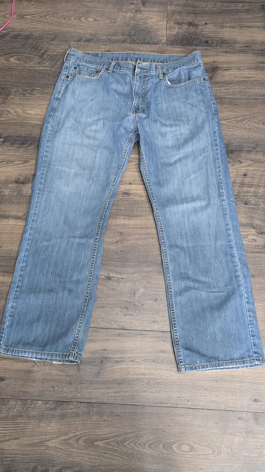 Levis 559 Blue Jeans Mens Size 36x30 Straight Leg Fit  - Image 4 of 4