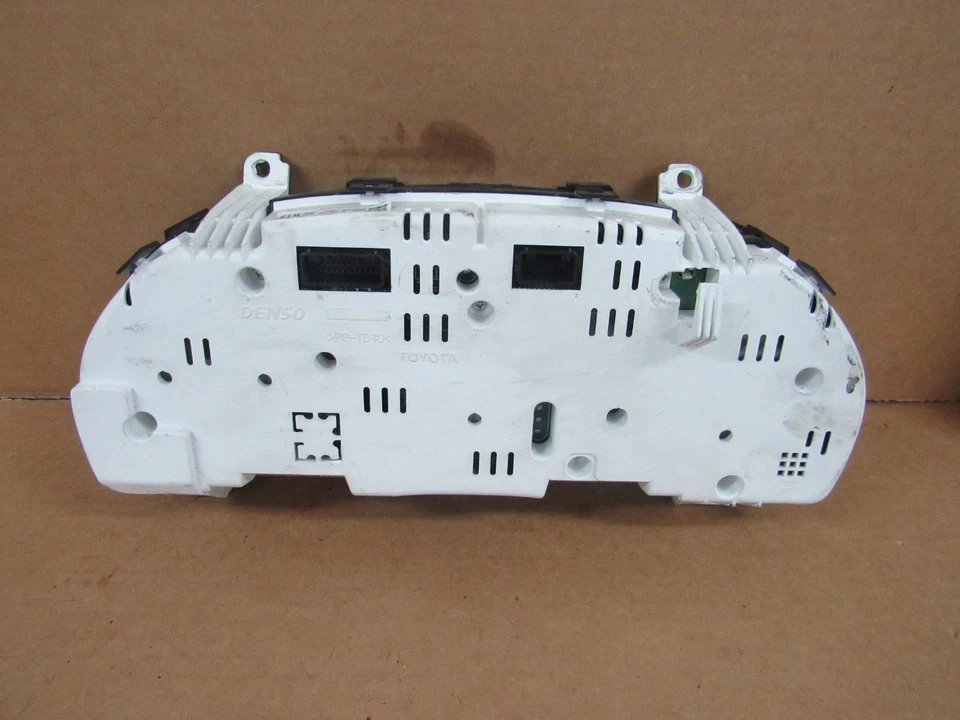 Toyota Venza 2013 2014 2015 cabezal velocímetro calibre grupo 838000T130 fabricante de equipos originales Foto 2 de 4