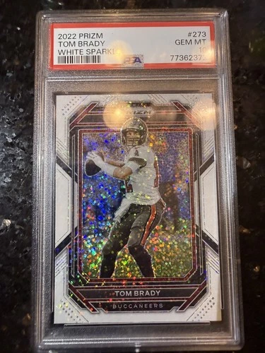 2022 Prizm Tom Brady White Sparkle #273 Buccaneers PSA 10