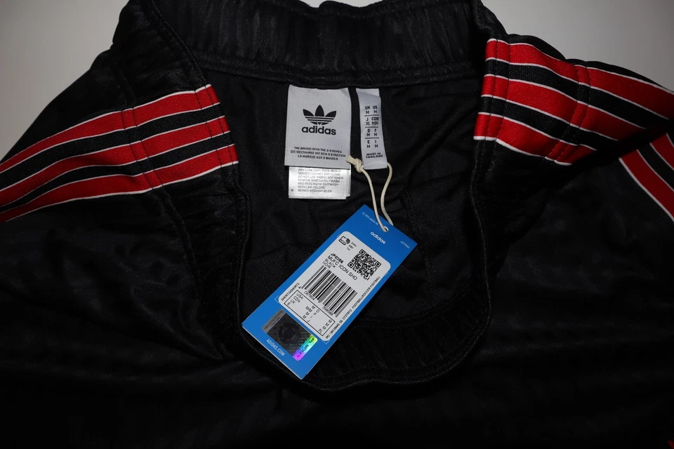 Pantalones Cortos Adidas Originales Manchester United Fútbol Icono JF0356 Negros Para Hombre Talla M” Foto 4 de 4