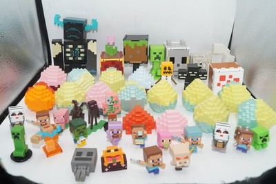 MINECRAFT MIXED LOT MINI FIGURES SPAWN EGGS + MORE 43 PIECES