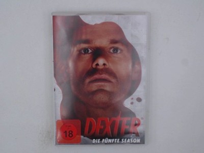 Dexter - Die fünfte Season [4 DVDs] Hall, Michael C., Julie Benz  und C.S. Lee: