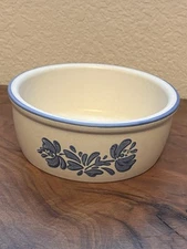 Vintage Casserole Dish Dog Food Water Bowl Soufflé Dish Pot Pie Container