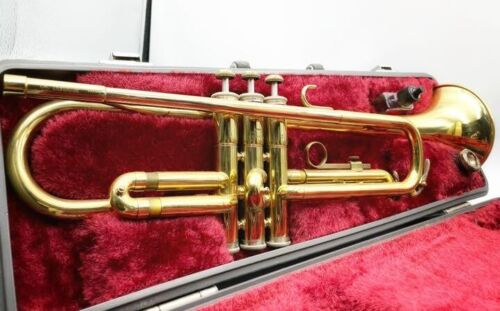 YAMAHA YTR-236 Trumpet with HardCase - 第 1/8 張圖片