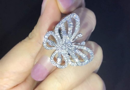 Fashion Luxury Full 3A Simulation Diamond Butterfly Shaped Women Size 8 - Picture 2 of 4