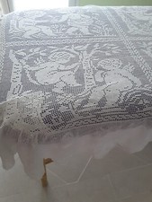 coperta antica lavorata a mano all'uncinetto