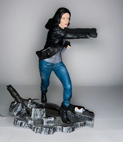 Jessica Jones Marvel Gallery 9 Inch Statue Figur Netflix Serie. - Bild 2 von 5