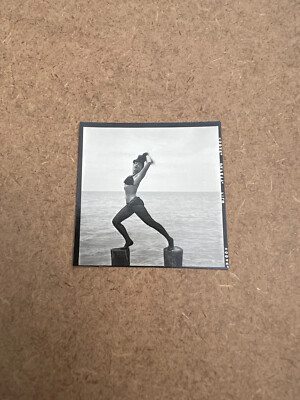 Bunny Yeager Vintage Kontaktabzug, vintage contact print, Bettie Page, signed!