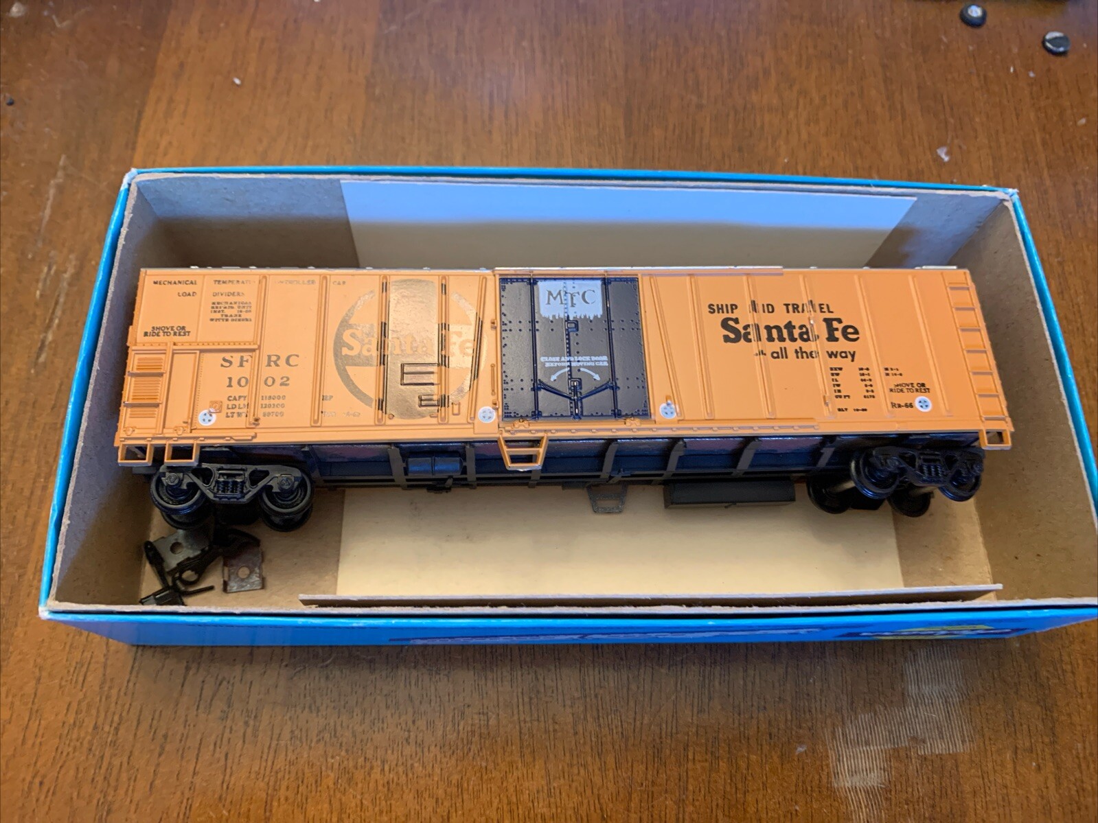 Picture 1 of 11