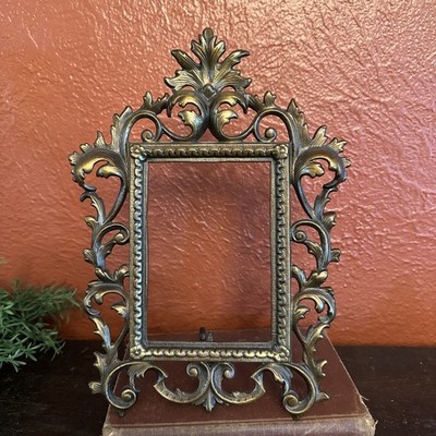 118-3 Vintage Victorian Heavy Solid Brass Picture Frame Scroll Rococo Table 12x9