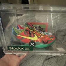 Nike what the kobe 8 SIZE 9.5 used CASE INCLU...