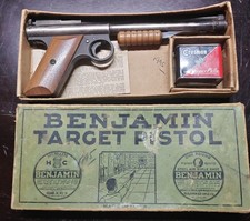Benjamin Franklin Model 137 Air Pistol .177 Cal with Original Box