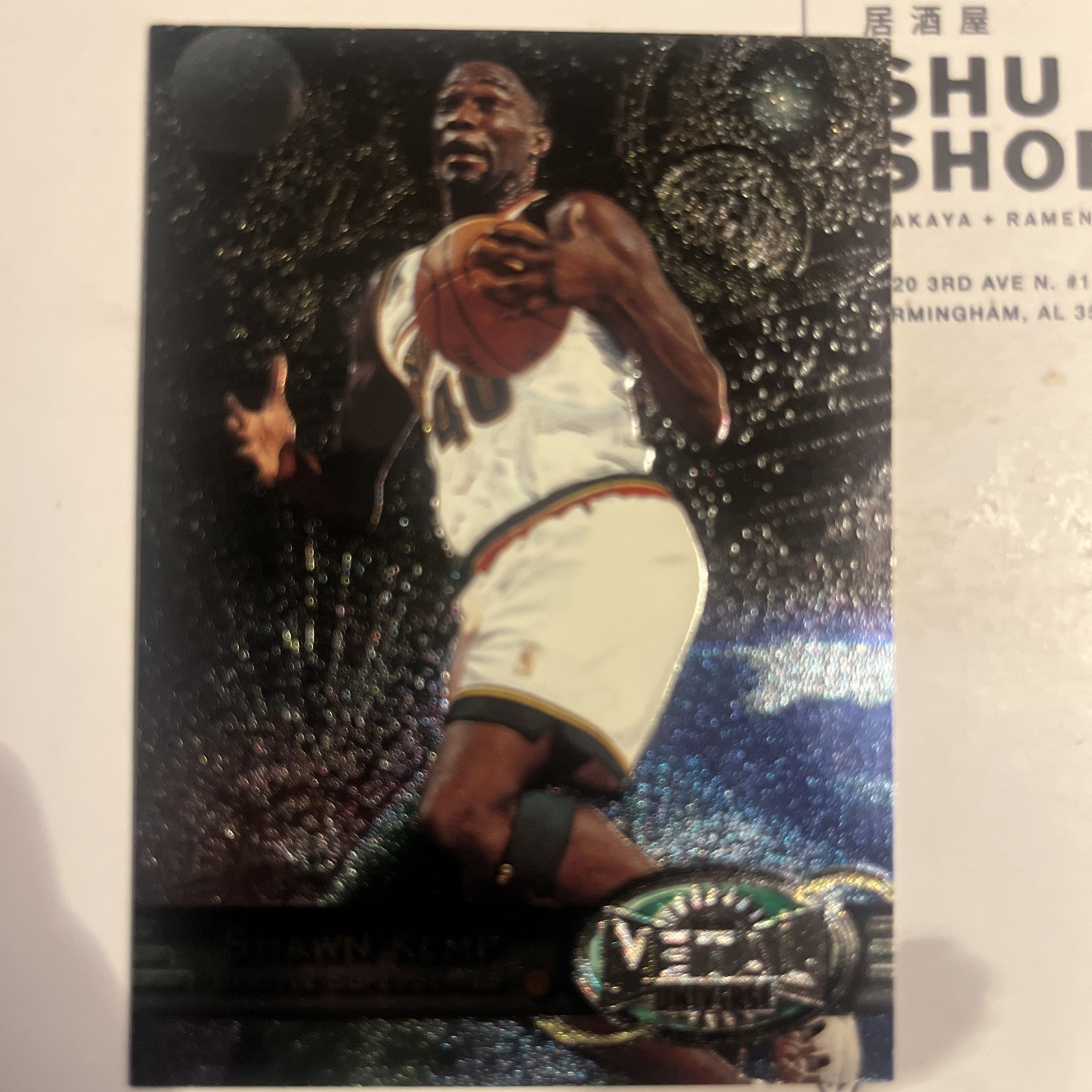 1997-98 Metal Universe - Shawn Kemp #67 Reebok Silver thumbnail 3
