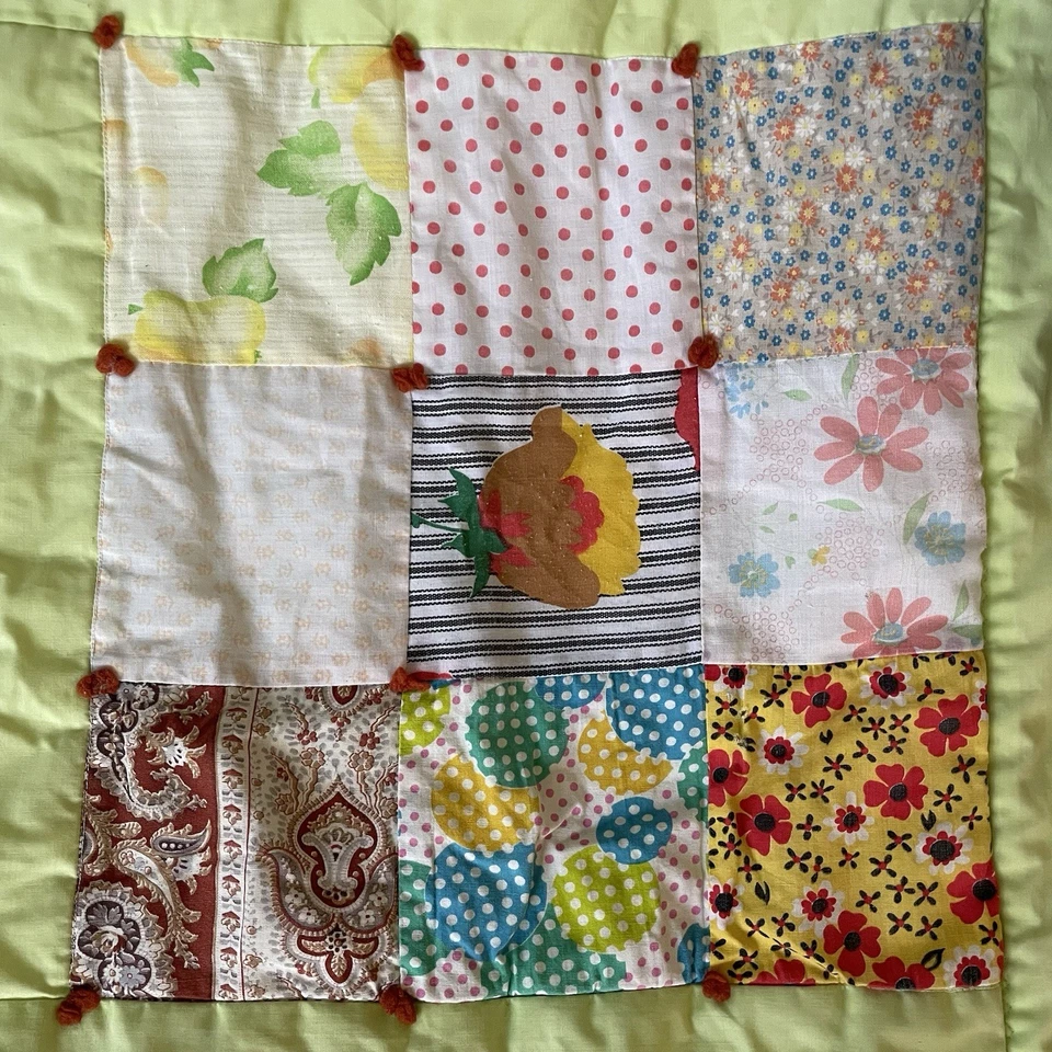 "Manta de edredón de retazos hecha a mano vintage - 67"" x 100""" Foto 3 de 4