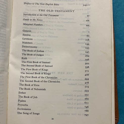 1971 Cambridge Calfskin Leather NEW ENGLISH BIBLE Vintage Brown Gilded Edges - Picture 7 of 13