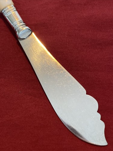 Antique Silver Plate & Mother O’Pearl Butter Knife By Jonathan Bell c.1890’s - Picture 8 of 9
