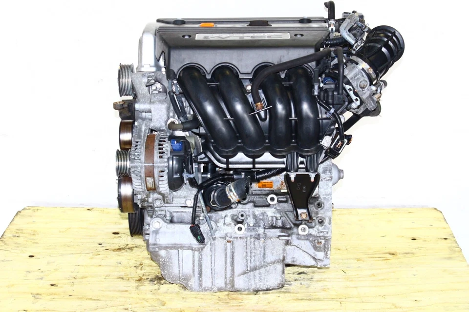 Motor Acura TSX 2009-2014 2,4 L 4 cilindros K24A i-Vtec JDM poco kilometraje Foto 2 de 4