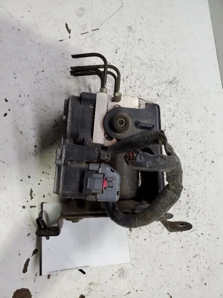 2000-2002, Isuzu Rodeo, Anti-Lock Brake Part Modulator Assembly, PN: 897263400 - Image 2 of 4