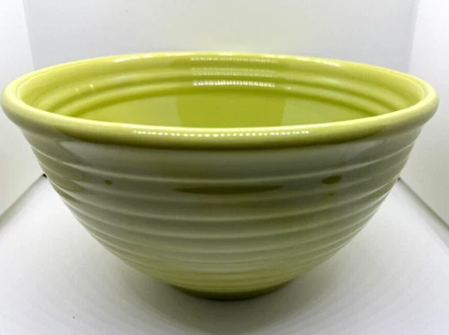 Vintage Bauer Pottery 11" Mixing Bowl #9 Chartreuse Green Ring- EXCELLENT