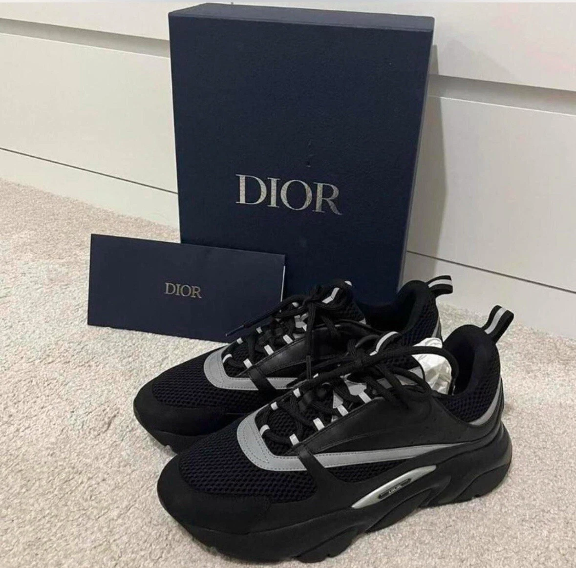 Taille 9   Dior B22 noir réfléchissant