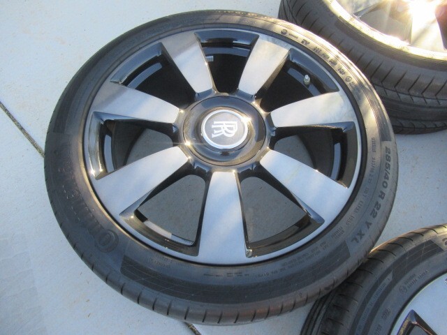 ROLLS ROYCE CULLINAN OEM FACTORY 22" WHEELS RIMS TIRES CENTERCAPS