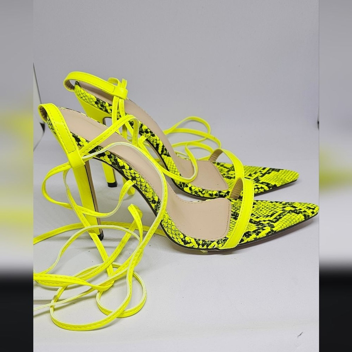 Women's Yellow Snake Print Stiletto 4' Heels Sandals