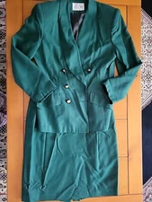 Le Suit Paris New York Two Piece Dress Skirt Blazer SZ 12 Green Business Classy