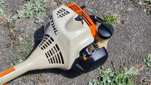 Stihl FS 38 Grass Trimmer Whipper Snipper Runs Great - Picture 2 of 5