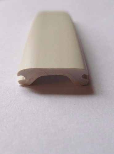 100 Feet Biscuit RV Thick Vinyl 3/4" Insert Trim Mold Flexible Screw Cover  - Picture 1 of 4