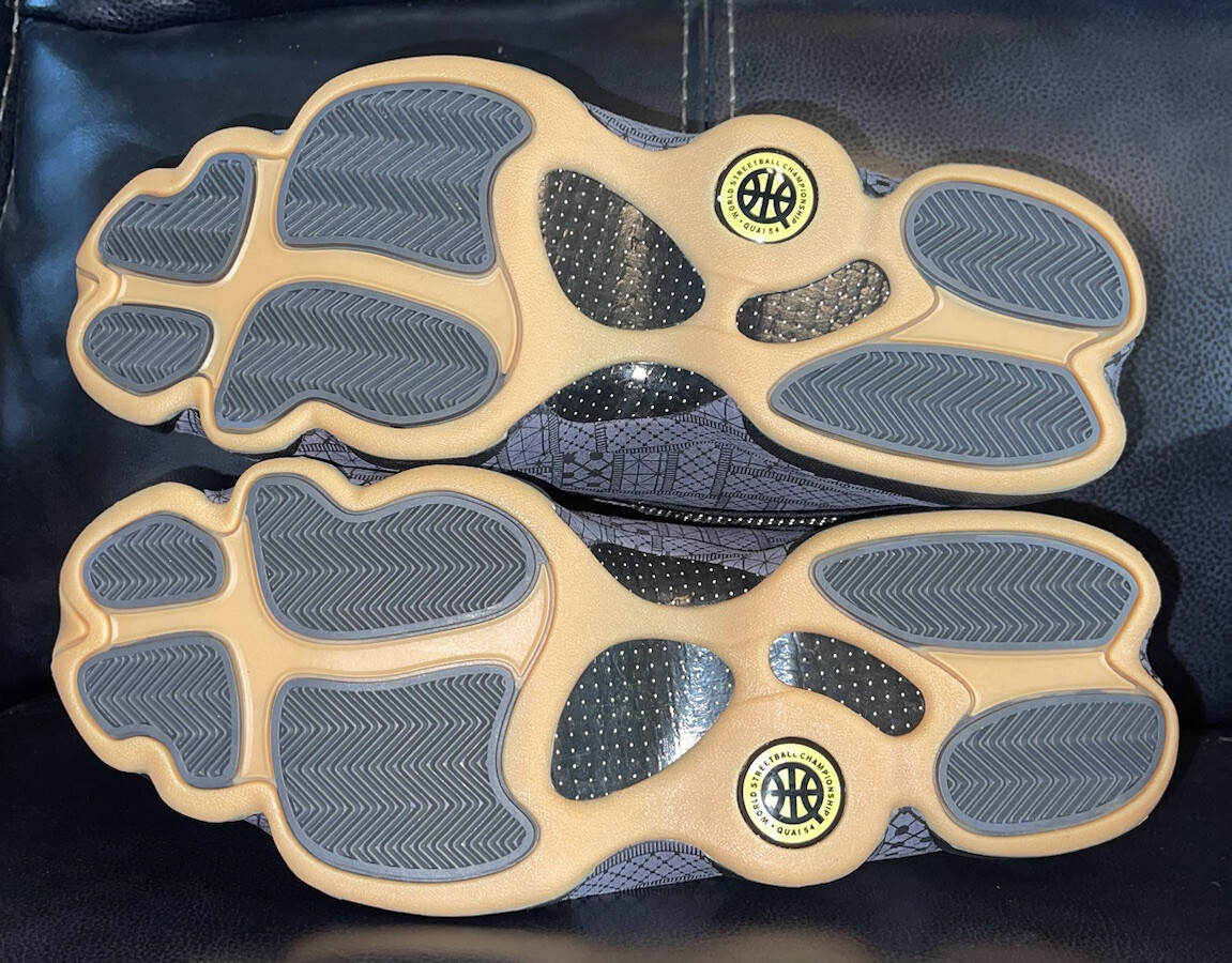 Size 10.5 - Air Jordan 13 XIII Low Quai 54 Europe Exclusive 810551