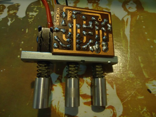 Kenwood KR-5600 Stereo Receiver Parting Out Filter Loudness Mono Switch Bank