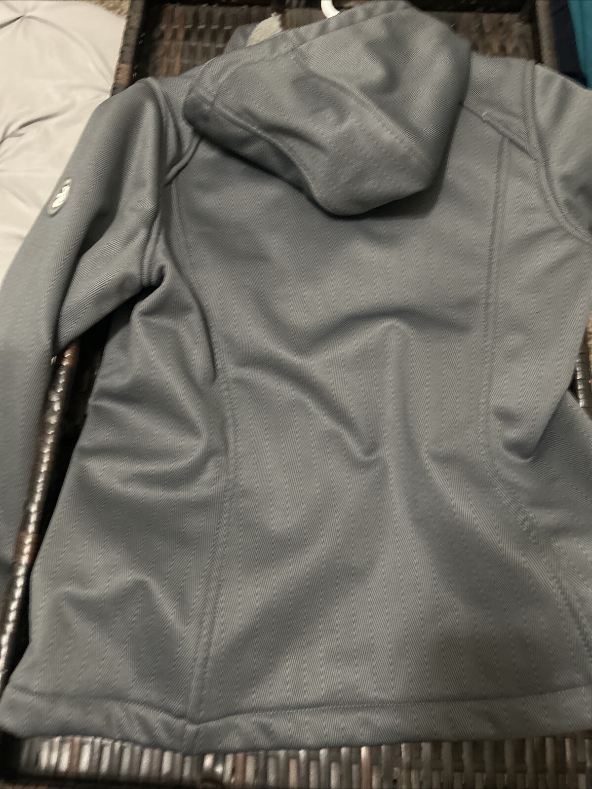 zero exposure jacket - image 5