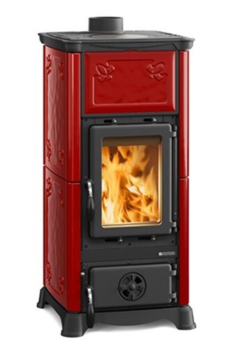 Stufa a legna 5 stelle NORDICA Emiliana 6,5 kW rivestimento in maiolica bordeaux - Foto 1 di 1