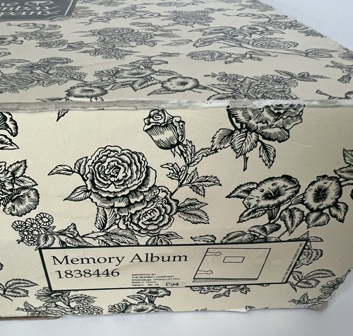 The BOMBAY Company Wooden  Brass Memory Photo Album 12 x 10" 10 pages VTG - Picture 4 of 8