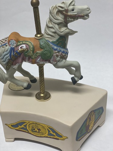 Tobin Fraley Carousel Horse Music Box Limited Edition Coin Signed on Belly Clown - Picture 3 of 10