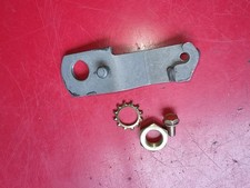 Halter Verstärkung Mittelarmlehne MAL vorn Mercedes W123 W126 1269700462