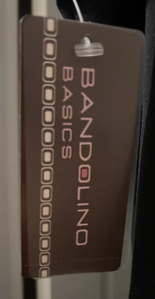 Vestido Bandolino 16 XL negro sin mangas silencioso de lujo con cuello en V y cintura fruncida Foto 3 de 4