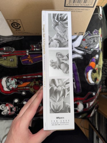 S.H. Figura Super Dragon Ball Edición Toyotaro Ultra Instinto Figuarts Son Goku - Imagen 9 de 9