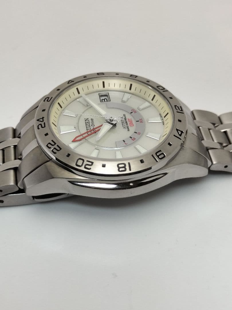 CITIZEN Attesa H116 GMT Radio Solar Watch Box 18.5cm … - Gem