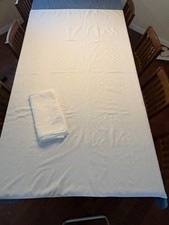 Vintage White Damask Pattern Tablecloth 72"x60   with 12 Napkins