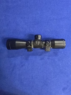 Center Point  4 x 32 Rifle Scope