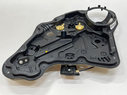@Rear Right Door Window Regulator & Carrier 68243944aa Jeep Compass 2017-2024 - Picture 7 of 11
