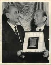 1960 Press Photo Harold Rosner receives an award from Dr. Lewis Webster Jones