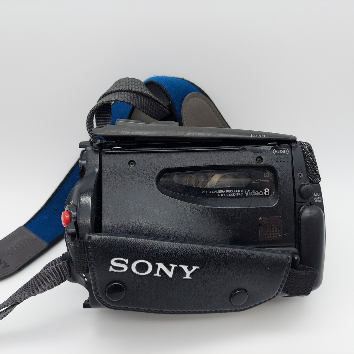 SONY Video8 HANDYCAM CCD-TRV45 ⑧ SONY Camcorder CCD-TR51 Video 8 HandyCam Parts Only Untested