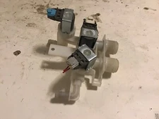 Whirlpool Washer Water inlet Valve W10509710. I46