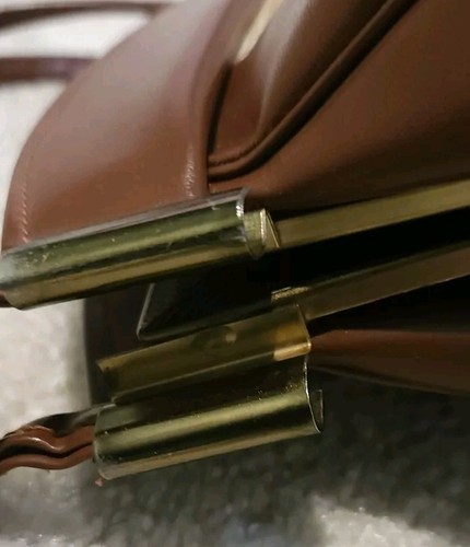 Mini borsa vintage in pelle con cornice anni 60 Kisslock tabacco marrone e marrone - Foto 12 di 23